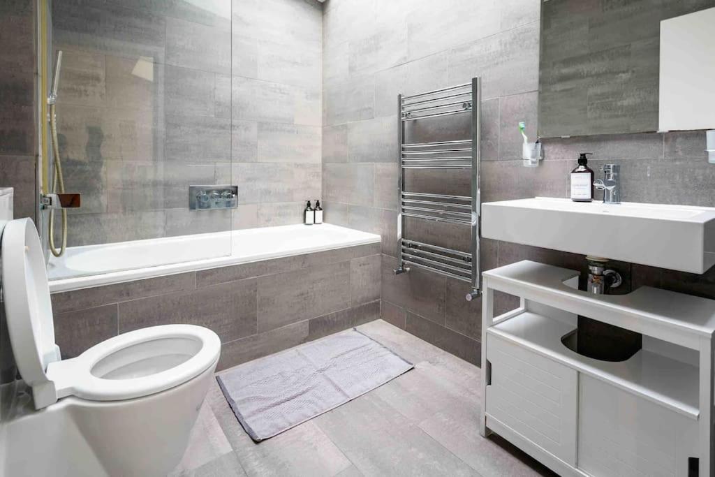 Sweet 3Brs House Close To Oxford & Soho 伦敦 外观 照片